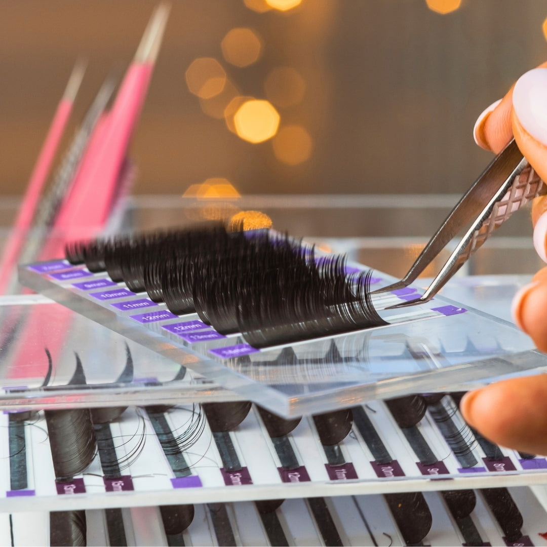 SBM Lash Studio - Eyelash Extensions, Full Sets & Refills